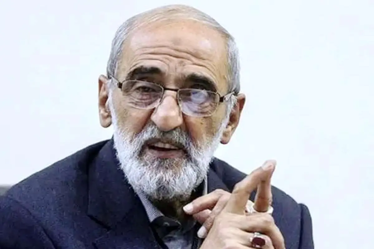 شریعتمداری: صداوسیما باید چند کارشناس بیاورد تا از ظریف سئوال راهبردی کنند
