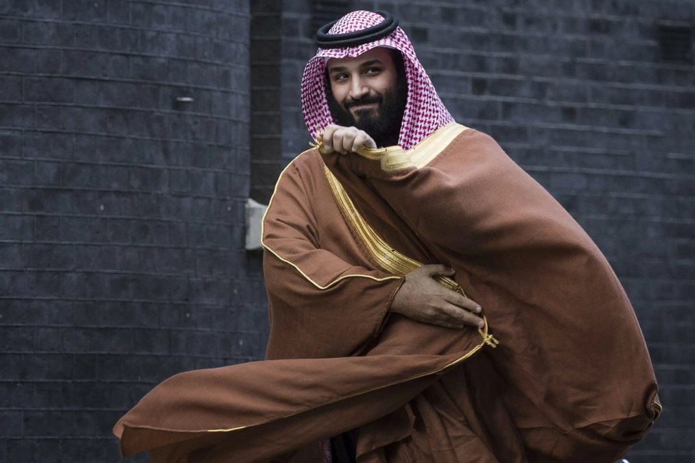 بن‌سلمان جان خودش را کف دست گرفته است