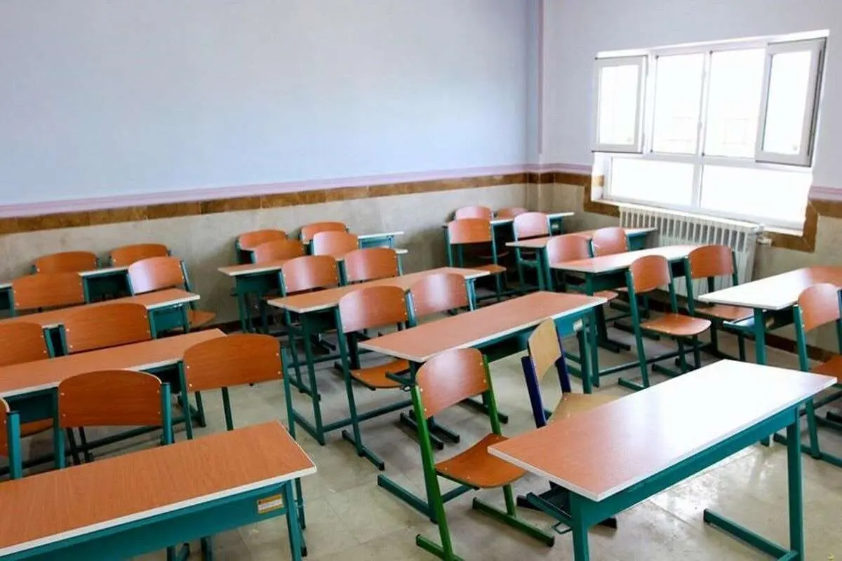 اقدام به خودسوزی پدر یک دانش آموز بلوچ برای عدم ثبت‌نام فرزندش