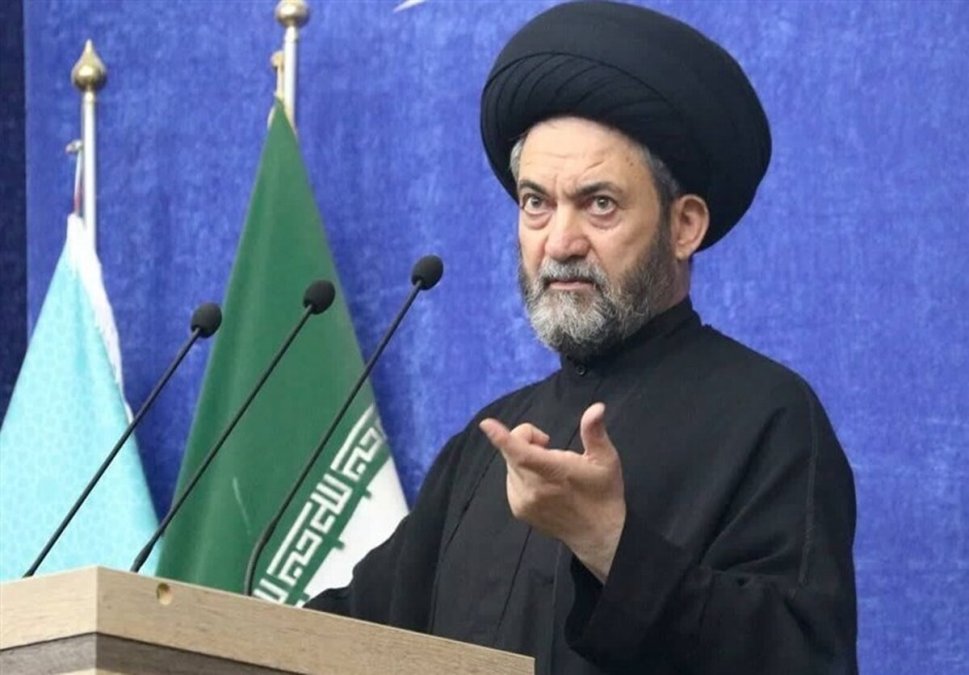 نماینده رهبری در اردبیل: صلاح ترامپ در این است که با ما توافق کند 