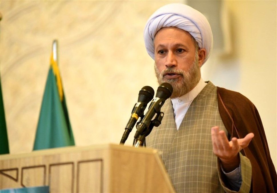 امام جمعه شیراز: تحریم‌ها برای ایران ضرری ندارد