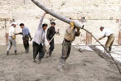 نماینده اقلید: اتباع افغانستانی تمام بازار کار را از نیروهای ایرانی گرفته‌اند
