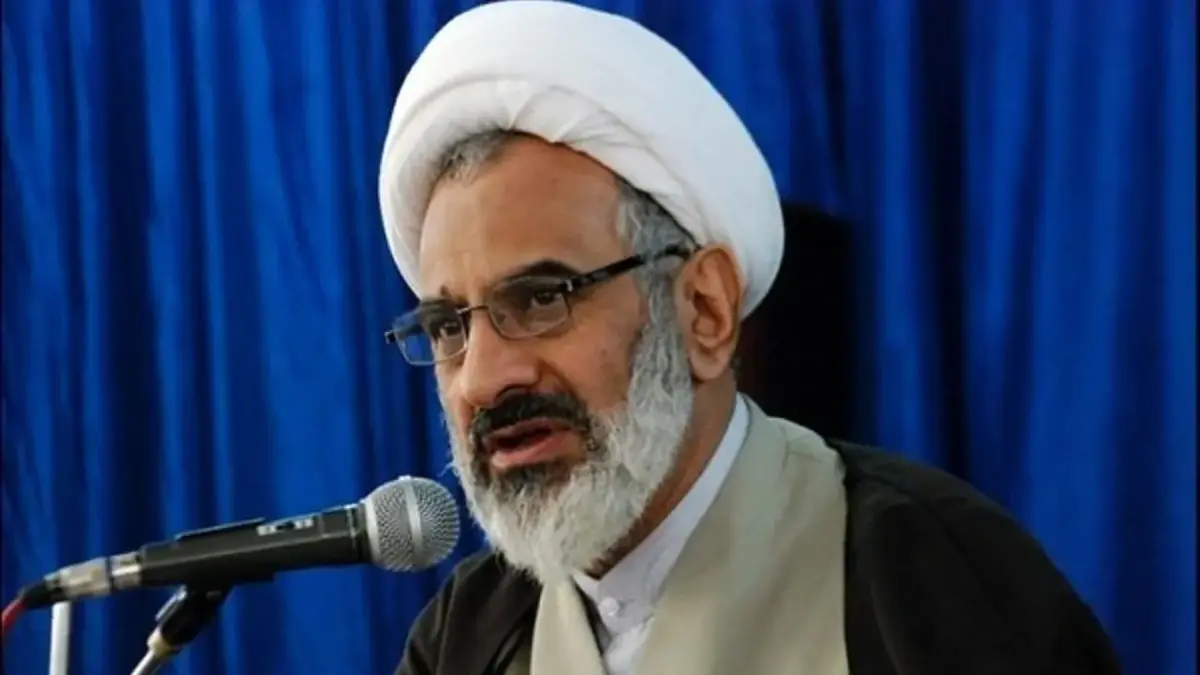 حاجی‌صادقی، نماینده رهبری: مساجد نباید سکولار شوند
