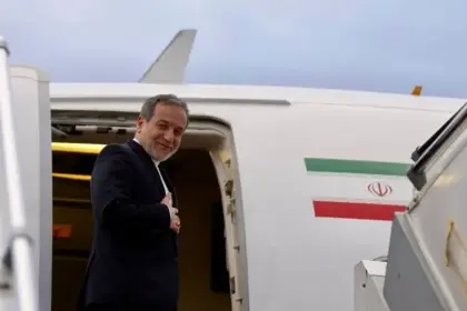 عراقچی وارد عمان شد