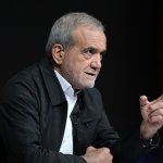 سخنگوی دولت: حضور پزشکیان در مراسم تشییع پاپ فرانسیس در حال بررسی است