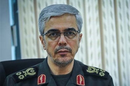باقری، رئیس کل نیروهای مسلح: جامعه در حال تحول است و نمی‌‌توان با باتوم با آن برخورد کرد 