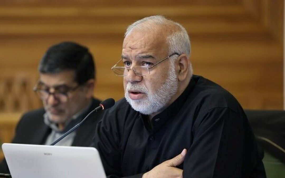 کاشانی، عضو شورای شهر: محدودیت جذب رانندگان زن باید برداشته شود 