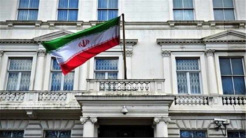 یک مرد ۵۵ ساله به سفارت ایران در سوئد حمله کرد 