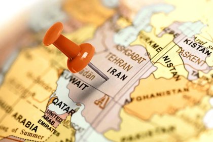 روزنامه جمهوری اسلامی: کاسبان تحریم، بزرگترین مزاحمان مذاکرات ایران و آمریکا هستند