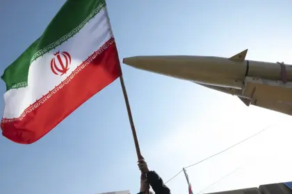 رویترز: اسرائیل در حال آماده‌سازی برای حمله به تاسیسات هسته‌ای جمهوری اسلامی است