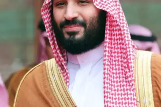 پزشکیان در گفت‌‌وگو با ولیعهد عربستان: آماده گسترش روابط هستیم