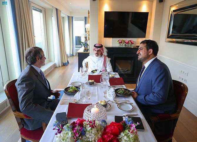 گروسی در دیدار با شاهزاده فیصل بن فرحان از عربستان در برخورد با ایران تقدیر کرد