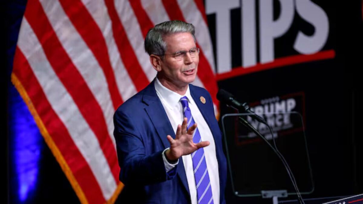 خزانه‌داری آمریکا: از موضوعاتی که در پکن مطرح خواهد شد موضوع خرید نفت ایران و روسیه است