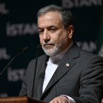 عراقچی پس از تماس با تروییکای اروپایی: آمریکا به دنبال جنگ است