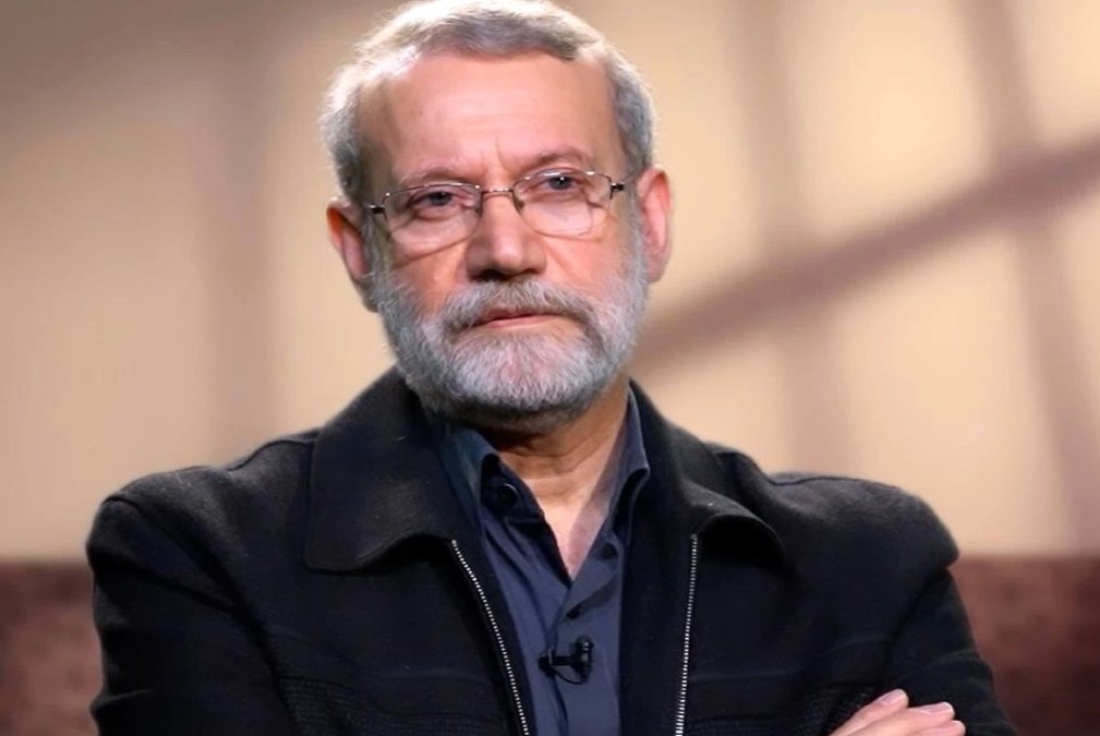 لاریجانی: دهان ترامپ را بستیم