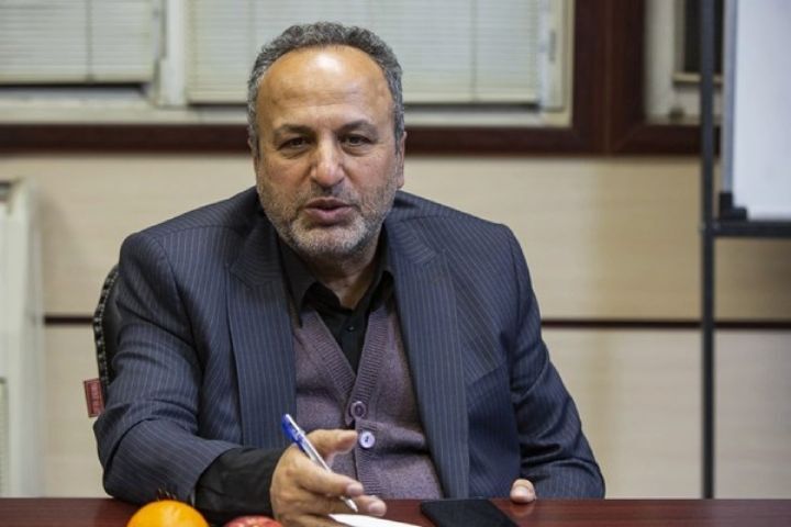 رئیس سندیکای دارو: افزایش قیمت دارو، بیماران را به توقف درمان وادار کرده است