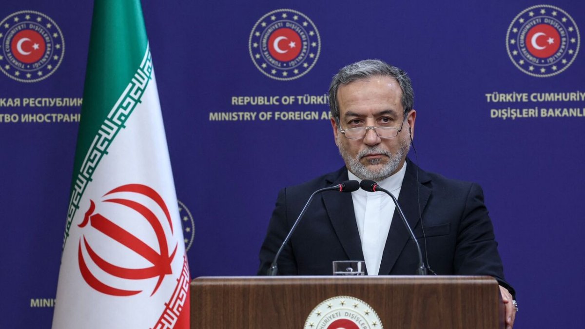 وزیر خارجه ایران: آماده مذاکرهای مشروط با آمریکا هستیم