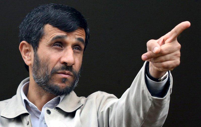 برخورد تند احمدینژاد با گلآقا به روایت یک طنزپرداز