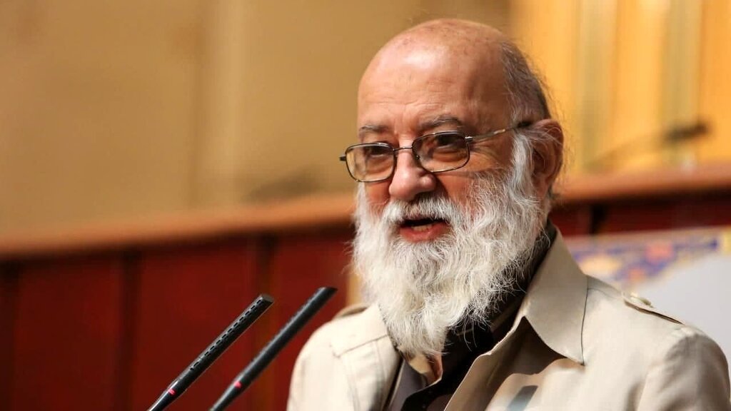 چمران با طعنه: بیا به بسیجیها ماشه بدهیم!