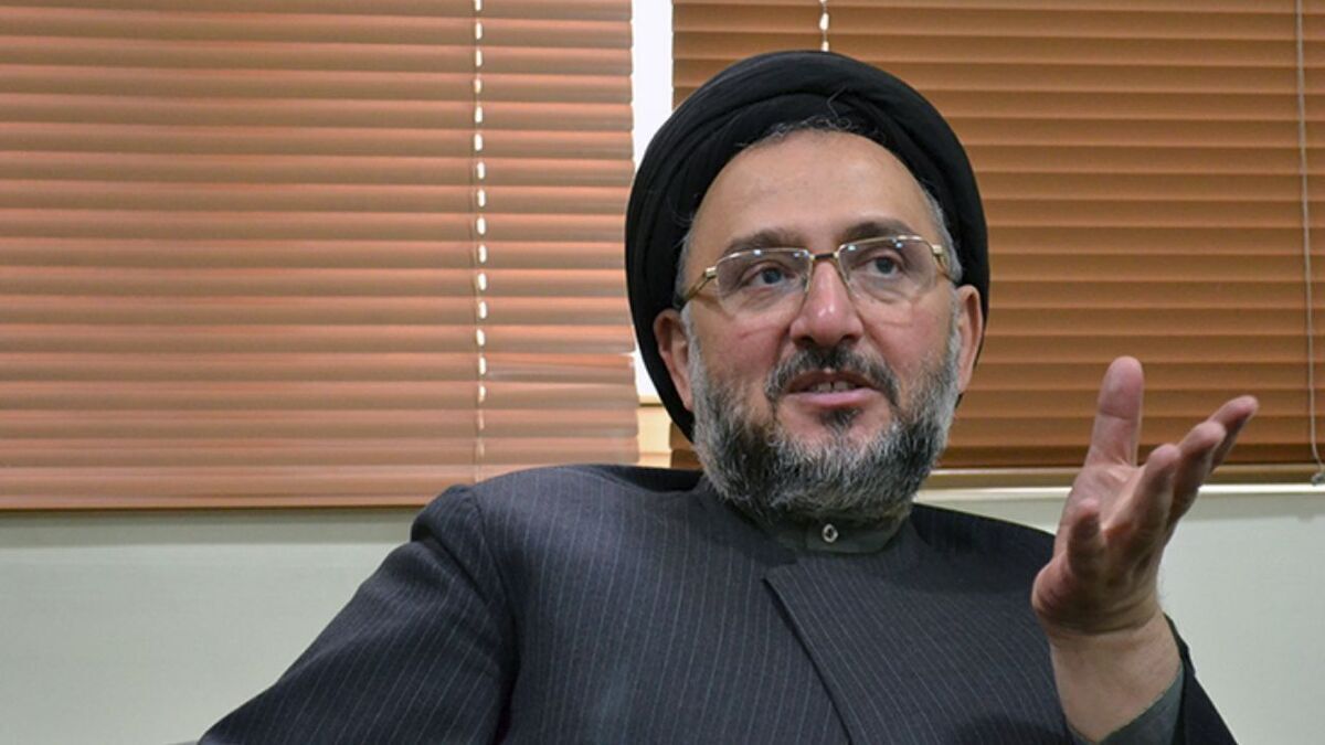 ابطحی: خاتمی برای پرهیز از دیدار با وزیر خارجه آمریکا، پشت پرده پنهان شد