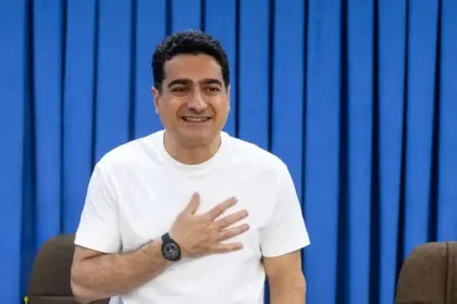 زاکانی: اختلاف نظر در دولت باعث لغو کنسرت همایون شجریان شد