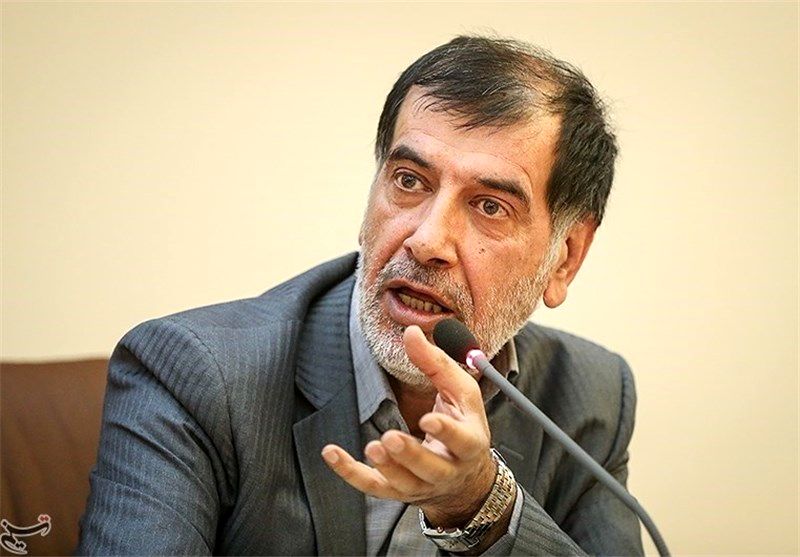 عقبنشینی باهنر پس از واکنشهای تند به اظهاراتش درباره حجاب