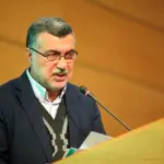 وزیر بهداشت ایران بابت اظهارات توهین‌آمیز معاون خود به یک خبرنگار، عذرخواهی کرد