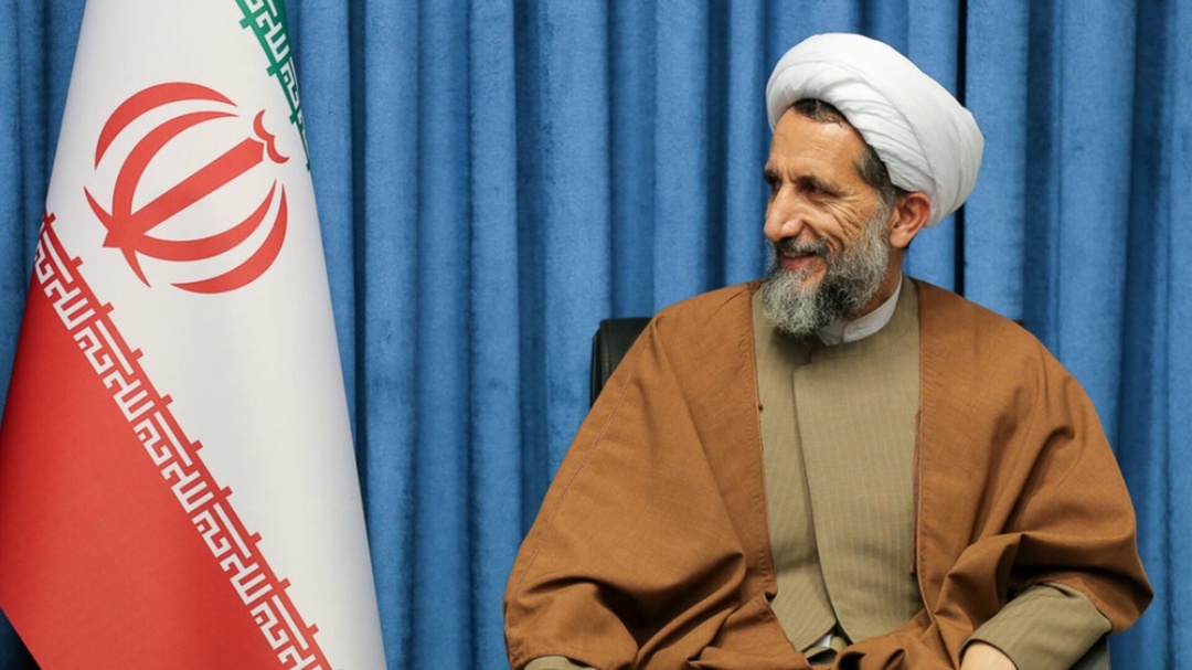 نماینده رهبری در قزوین: اگر دلهایمان را صاف کنیم، باران خواهد بارید