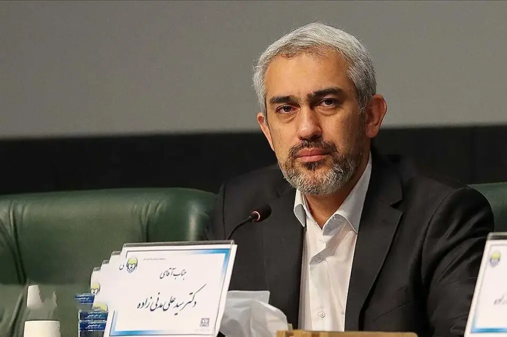 وزیر اقتصاد: تاکنون سیگنالی از کاهش درآمد نفتی دریافت نکرده‌ایم
