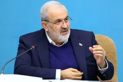 وزیر نیرو: مردم برای زمان‌های قطعی برق، تجهیزات ذخیره‌سازی برق تهیه کنند