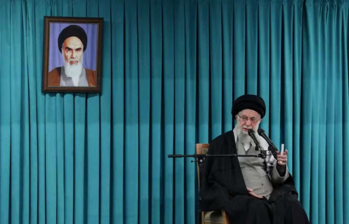 هشدار رهبر جمهوری اسلامی درباره ناوهای آمریکا