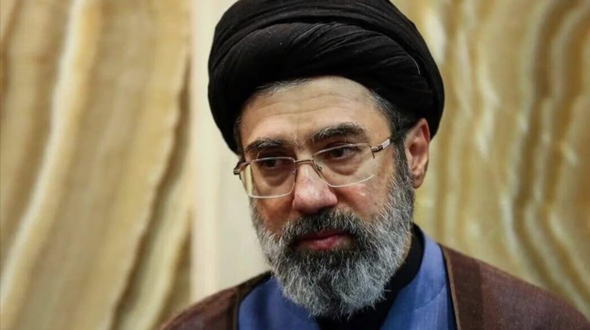 سایت العربیه:رهبر جمهوری اسلامی با مذاکره و احتمال توافق با آمریکا موافقت کرده است