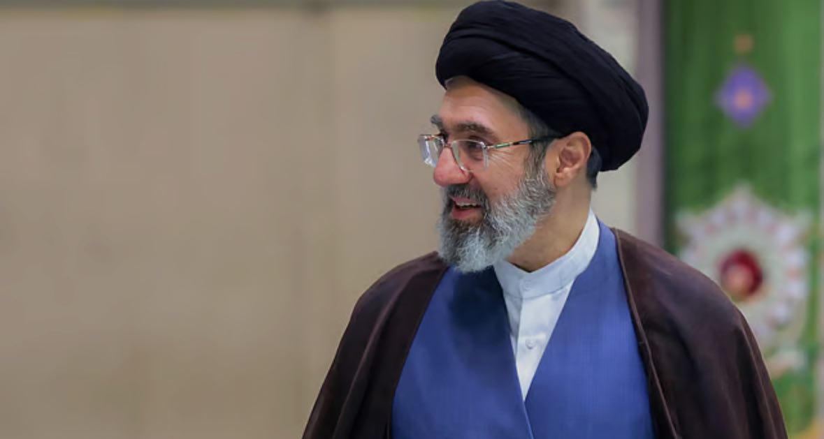 مجتبی خامنهای بر دریافت «غرامت» و تغییر مدیریت تنگه هرمز تأکید کرد