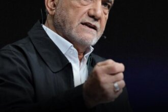 پزشکیان: مذاکره به معنای تسلیم نیست