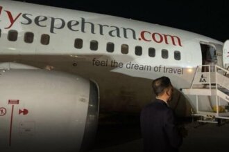 خروج هواپیمای سپهران از باند فرودگاه مشهد؛ مسافران در سلامت هستند