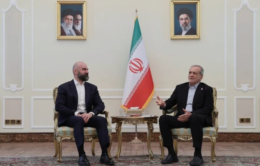 پزشکیان و طالبانی بر امنیت مرزهای ایران و اقلیم تأکید کردند
