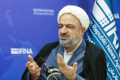 حمید رسایی برای اجرای حکم ۱۰ ماه حبس احضار شد