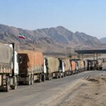 پاکستان عبور کامیون‌های باری از ایران را متوقف کرد